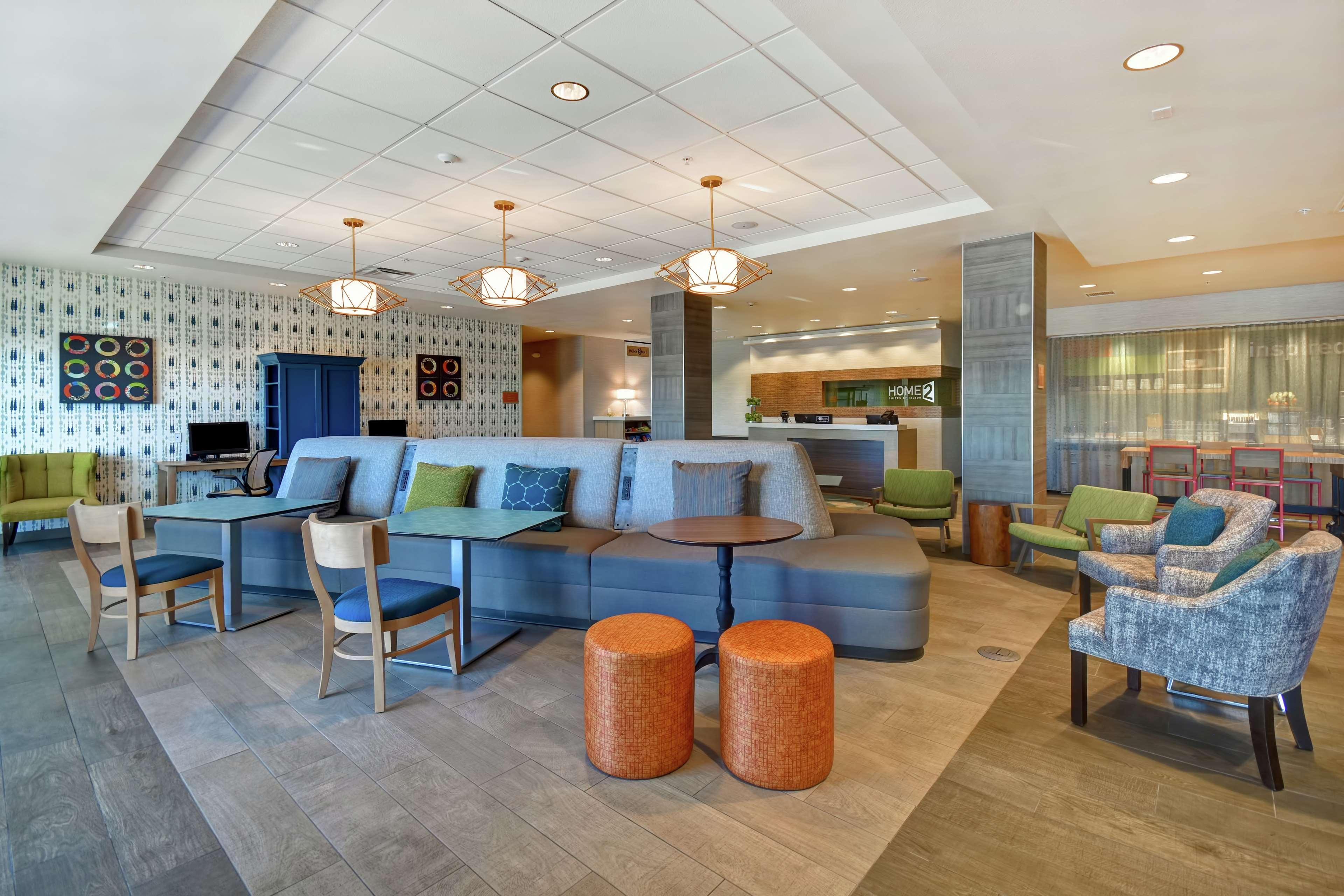 Home2 Suites By Hilton Victorville Extérieur photo