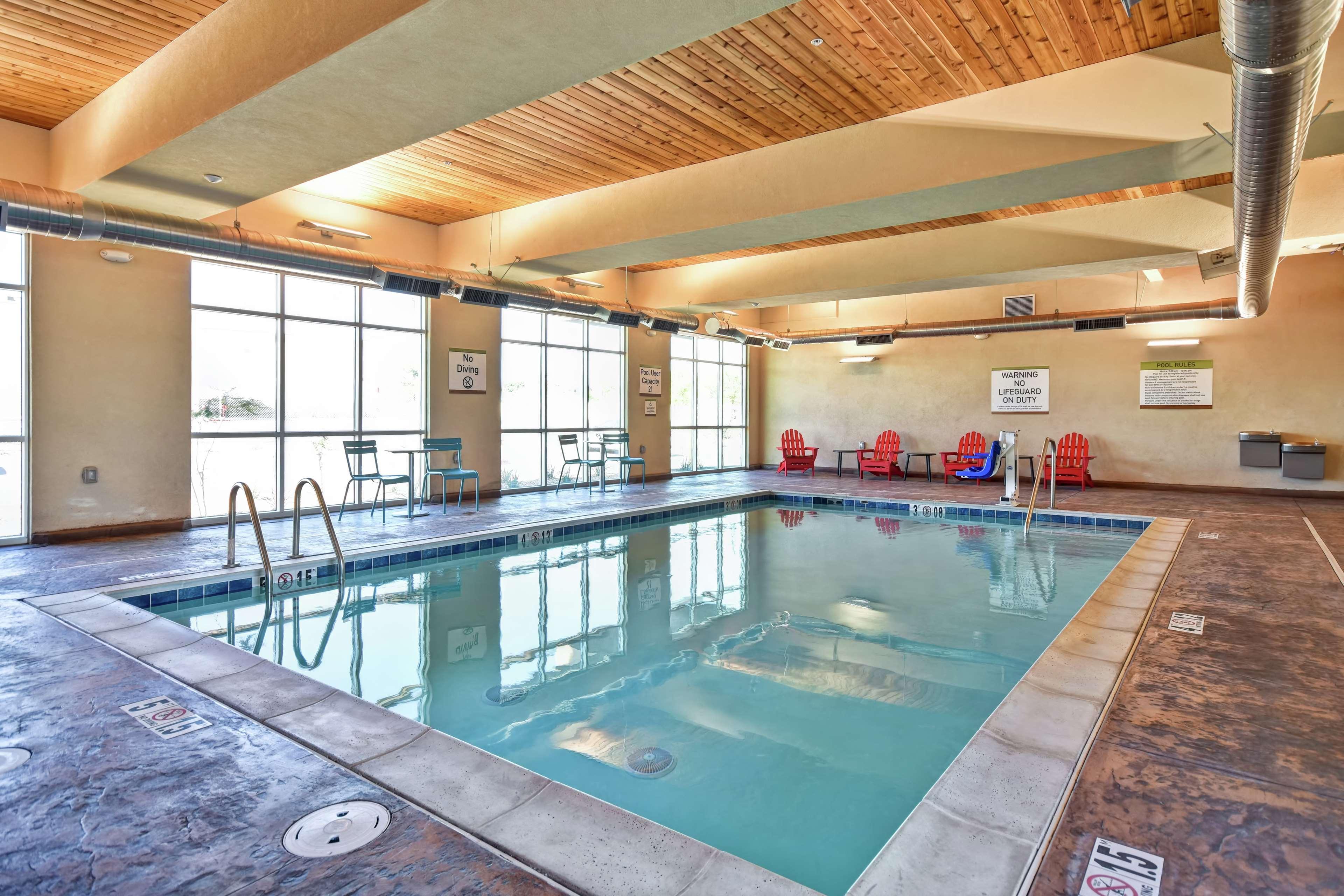 Home2 Suites By Hilton Victorville Extérieur photo