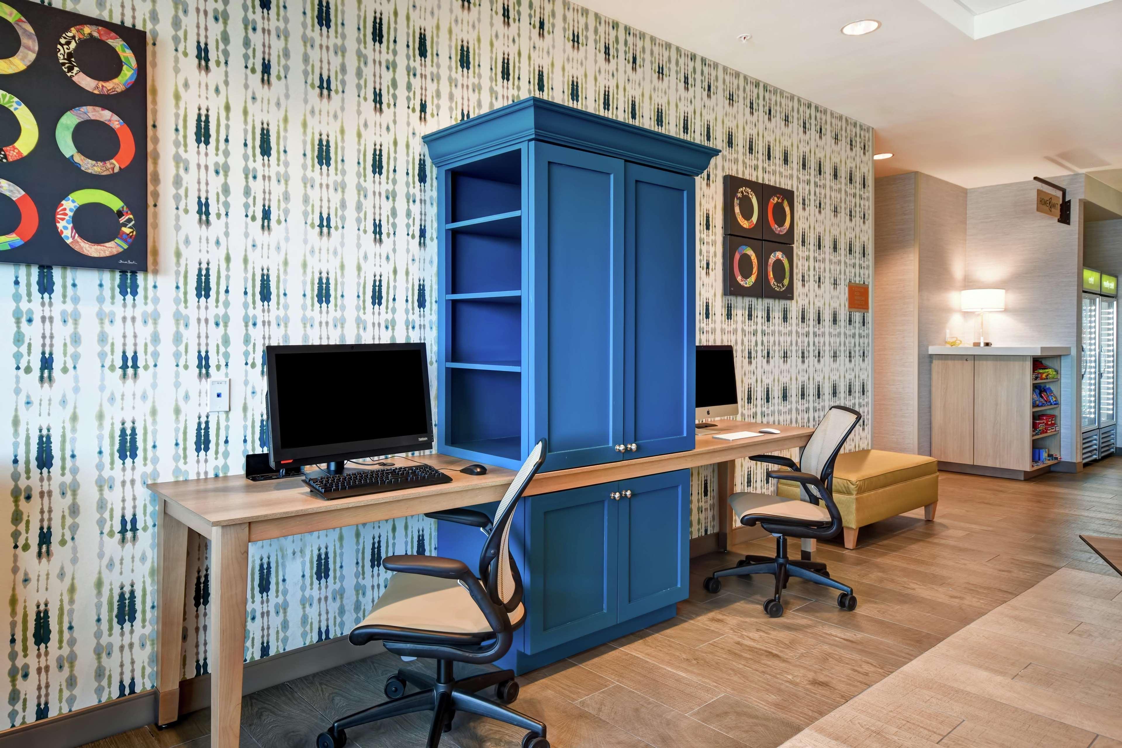 Home2 Suites By Hilton Victorville Extérieur photo