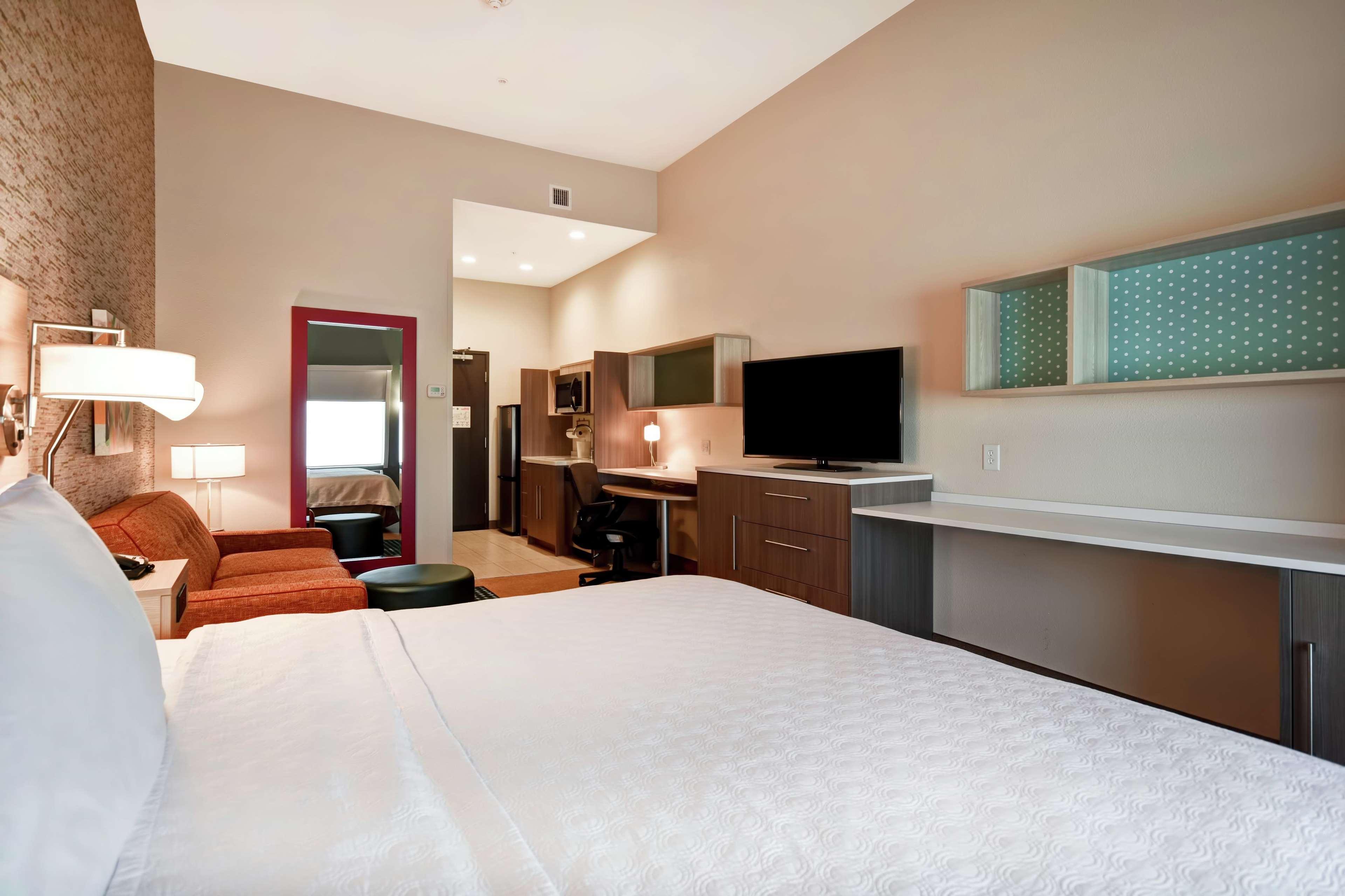 Home2 Suites By Hilton Victorville Extérieur photo