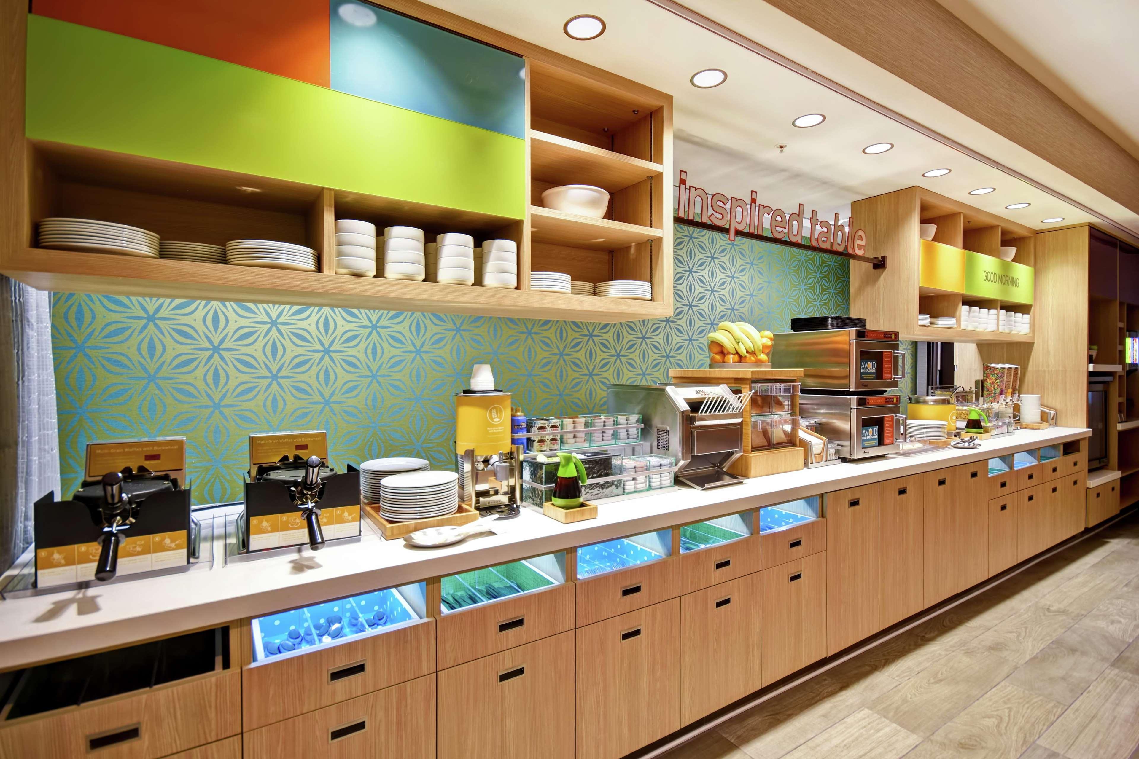 Home2 Suites By Hilton Victorville Extérieur photo