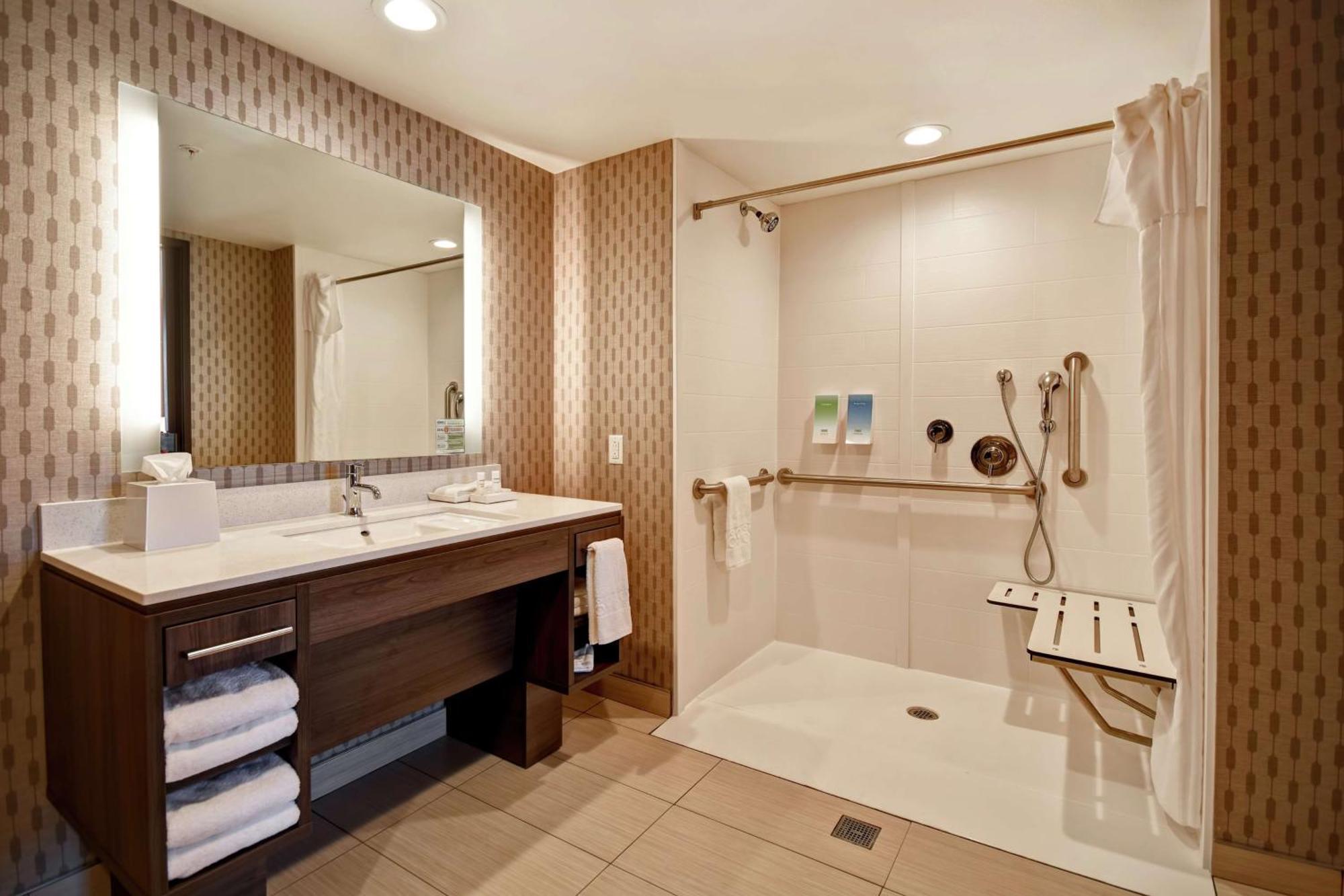 Home2 Suites By Hilton Victorville Extérieur photo